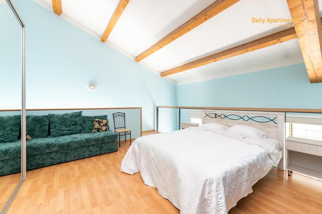 Daily Apartments - Duplex Apartment タリン エクステリア 写真